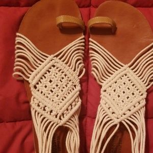 Boho Mossimo sz 6 sandals